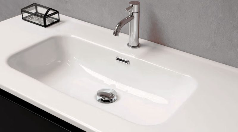 lavabo blanc dans salle de bains